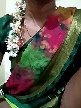 Stripchat Free Live Porn of Kavya5500