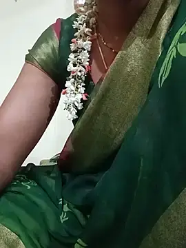 Stripchat Free Live Porn of Kavya5500