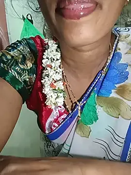 Stripchat Live Porn of Kavya5500