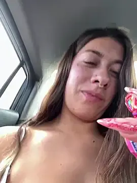 Stripchat Sex Cam of Enyeld_ruru