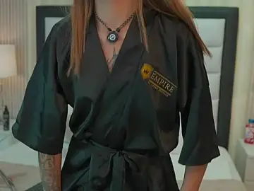 Stripchat Free Porn Cam of VioletSweetts