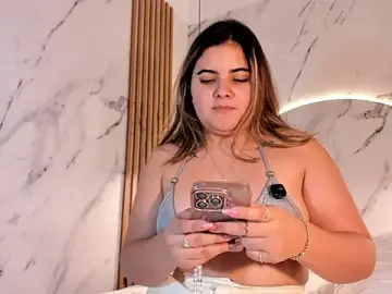 Stripchat Free Live Porn of EVELIN_MASON