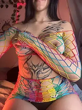 Stripchat Sex Cam of Ahri_Rousse