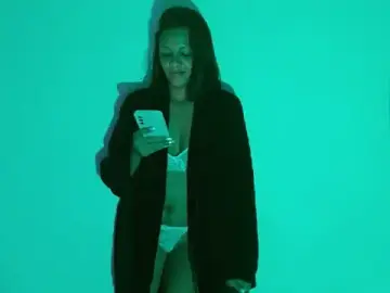 Stripchat Nude Webcam of Ariah_stark