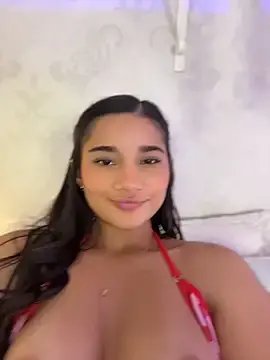Stripchat Free Live Porn of AlessiaVallmont