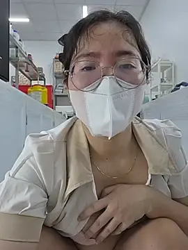 Stripchat Best live sex cam show of HinaLovely