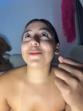 Stripchat Free Live Porn of MelodyRey__