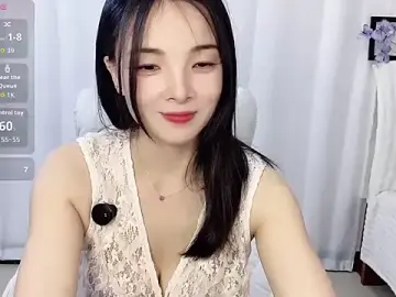 Stripchat Adult Webcam of Tangbao-Baby