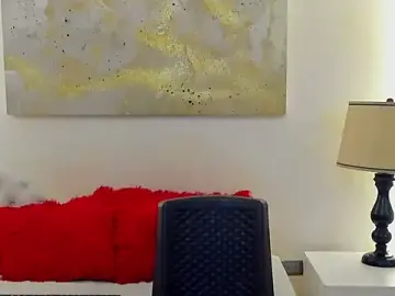 Stripchat Best Webcam of MillyHotsoon