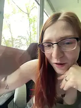 Stripchat Sex Cam of FinaFoxy