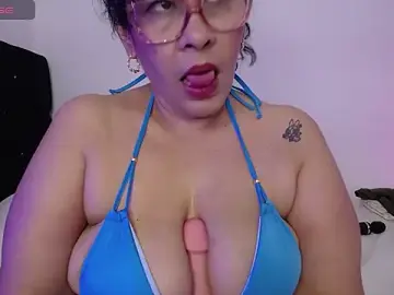 Stripchat Free Porn Cam of desire_matture