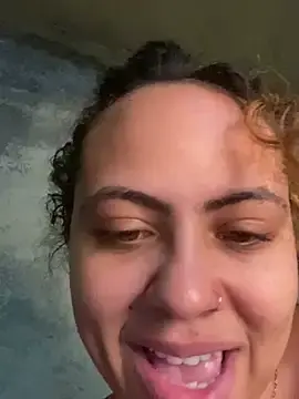 Stripchat Live Porn of Chloe_Leaozinho