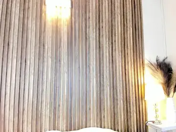 Stripchat Nude Webcam of HannaPaola