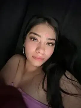 Stripchat Live Sex Cam of TayylorSexx