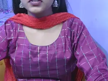 Stripchat Best Webcam of bold-smirthii