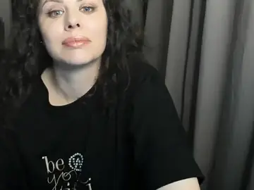 Stripchat Free Live Porn of MollyCheiz