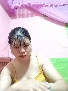 Stripchat Live Sex Cam of Xuka_lyss