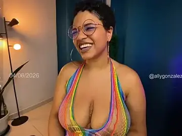 Stripchat Live Sex Cam of ally_gonzalez