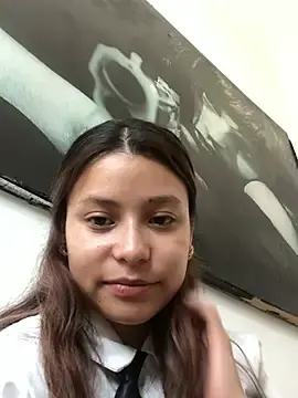Stripchat Watch Live Sex Cams of 3littles