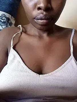 Stripchat Adult Webcam of zainabsmile
