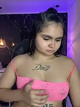 Stripchat Free Live Porn of TifanyRoseX