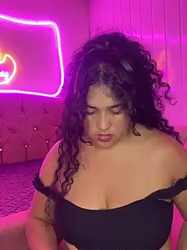 Stripchat Free Porn Cam of taylor_honeey