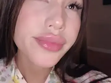 Stripchat Free Porn Cam of Ella_lee15