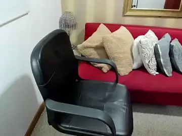 Stripchat Live Sex Cam of NicolettColin