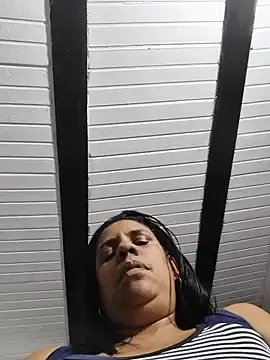 Stripchat Watch Live Sex Cams of Zeyllyjhonson