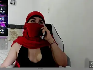 Stripchat Nude Webcam of kamarii-