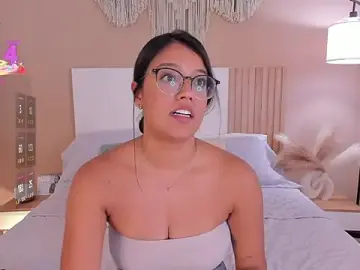 Stripchat Best live sex cam show of Camila_Bustamante