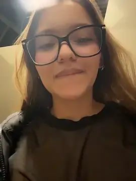 Stripchat Live Sex of _Nina_1