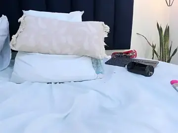 Stripchat Free Live Porn of mayaevansmg