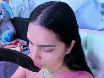 Stripchat Live Porn of evelinn_belen