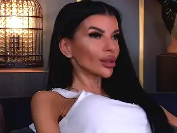 Stripchat Best Webcam of EleniaDevons