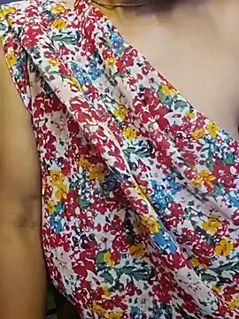 Stripchat Adult Webcam of Desi_Maya69