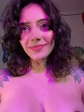 Stripchat Live Sex Cam of LiliJones_