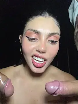 Stripchat Free Porn Cam of zui_lu