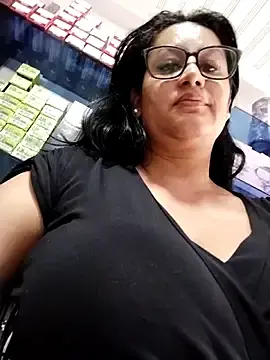 Stripchat Best live sex cam show of keilymadam