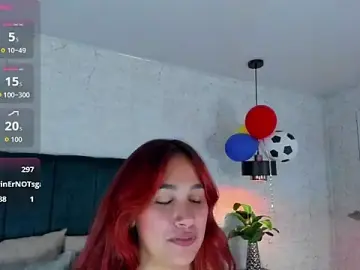Stripchat Free Porn Cam of AdeleAndersonn