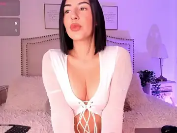 Stripchat Adult Webcams of Bella_ev