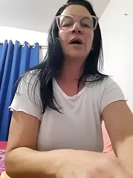 Stripchat Adult Webcam of Camilegaucha