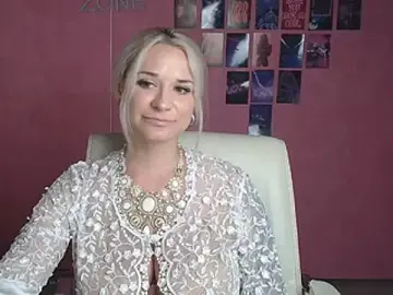 Stripchat Adult Webcams of Melodie_Aster