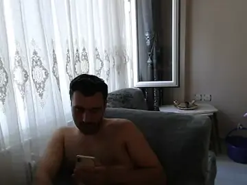 Stripchat Free Live Porn of handsomeee04