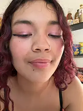 Stripchat Free Live Porn of Camilla_Miller01