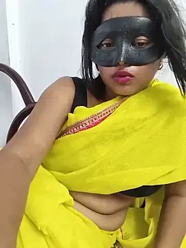 Stripchat Sex Cam of Cute-aryaa