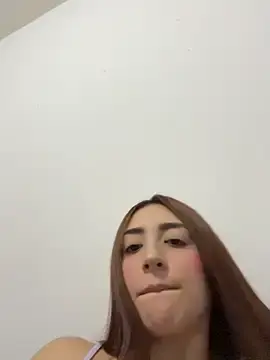 Stripchat Free Live Porn of EsmeraldaMidnight