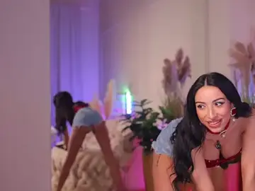 Stripchat Sex Cam of Anais_Bloom