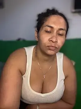 Stripchat Best Webcam of Carola-Ross