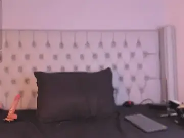 Stripchat Watch Live Sex Cams of Camila_Harrington
